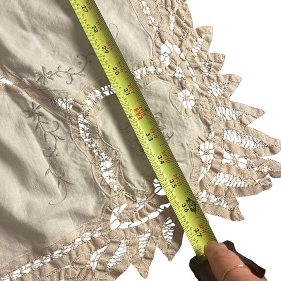 VTG Battenberg Cutwork Lace Ivory Linen Tablecloth Hand Embroidered W/6 Napkins - Picture 3 of 16